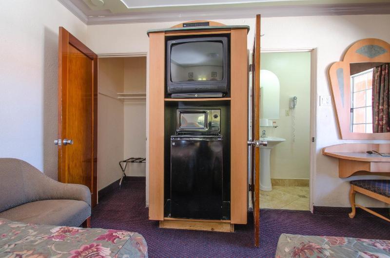 Economy Inn Los Banos Zewnętrze zdjęcie